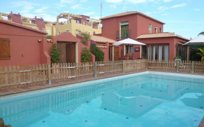 Chalets para los que buscan casas grandes en Dénia